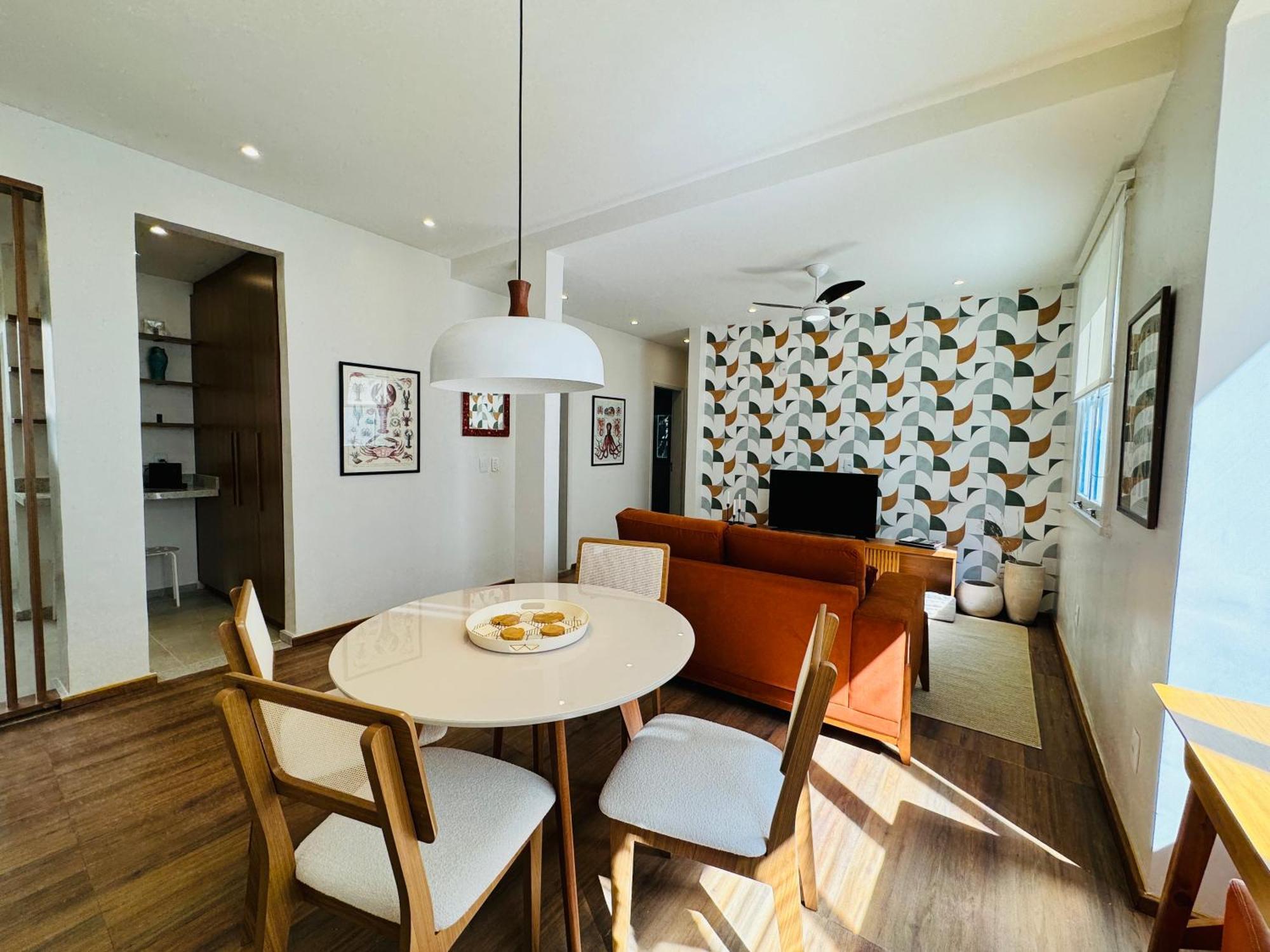 Apartamento Leblon 2-quartos 450 M Da - Besthostrio Rio de Janeiro